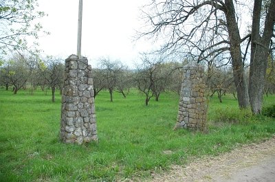Кушляны, кладбище солдат 1-й мировой войны: брама Кушляны, кладбище солдат 1-й мировой войны: брама