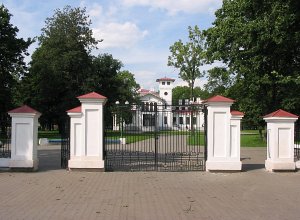 Пружаны, усадьба: брама Пружаны, усадьба: брама