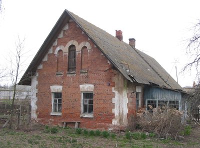 Жиличи (Киров. р-н), усадьба: хоздвор: дом жилой Жиличи (Киров. р-н), усадьба: хоздвор: дом жилой